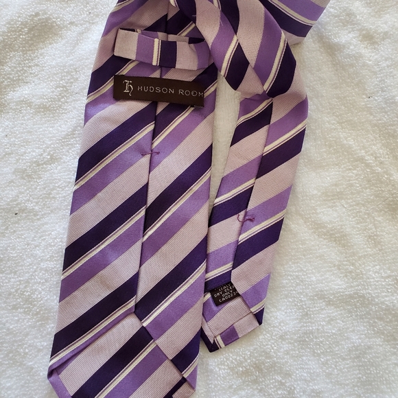 Hudson Room Necktie - Picture 2 of 3